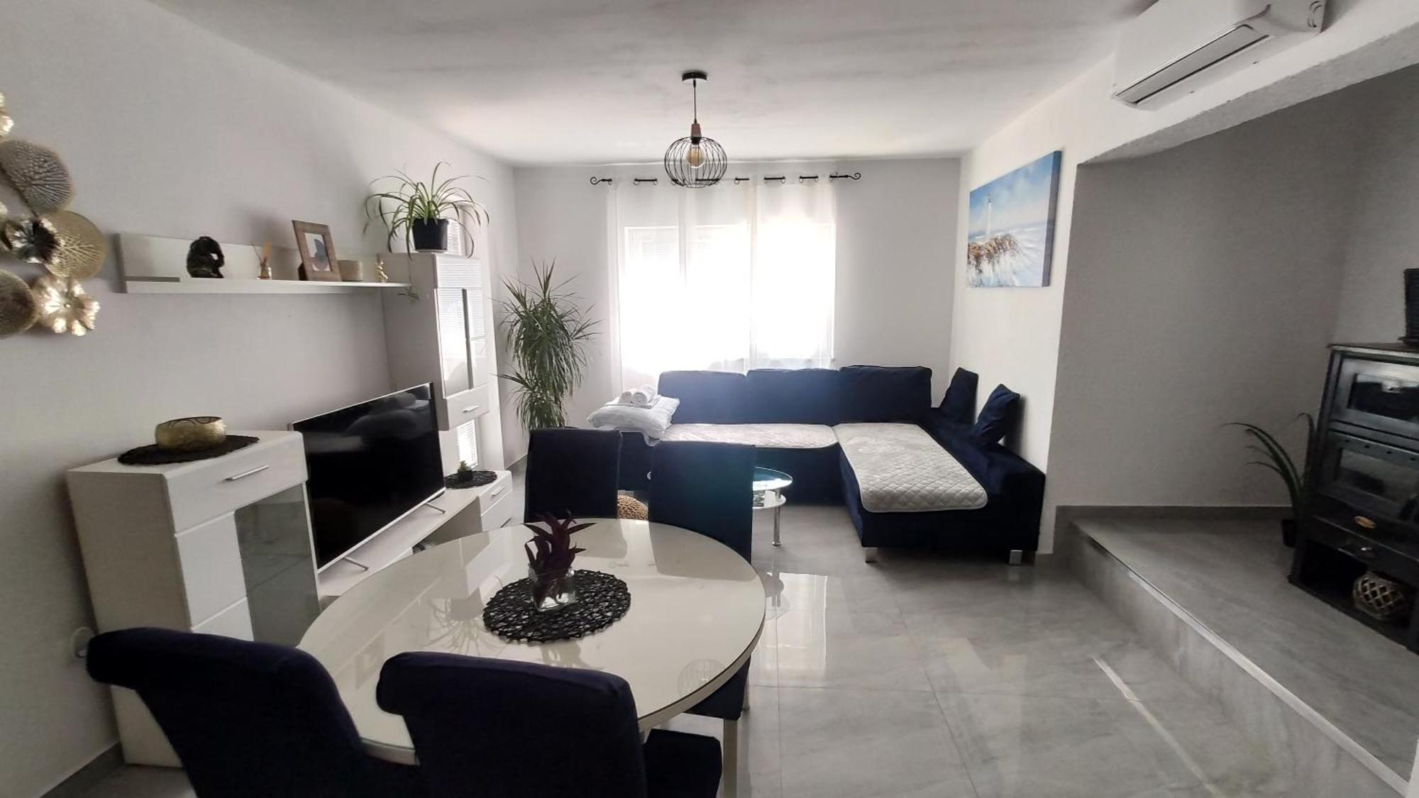 Stanici Apartments Mikas מראה חיצוני תמונה