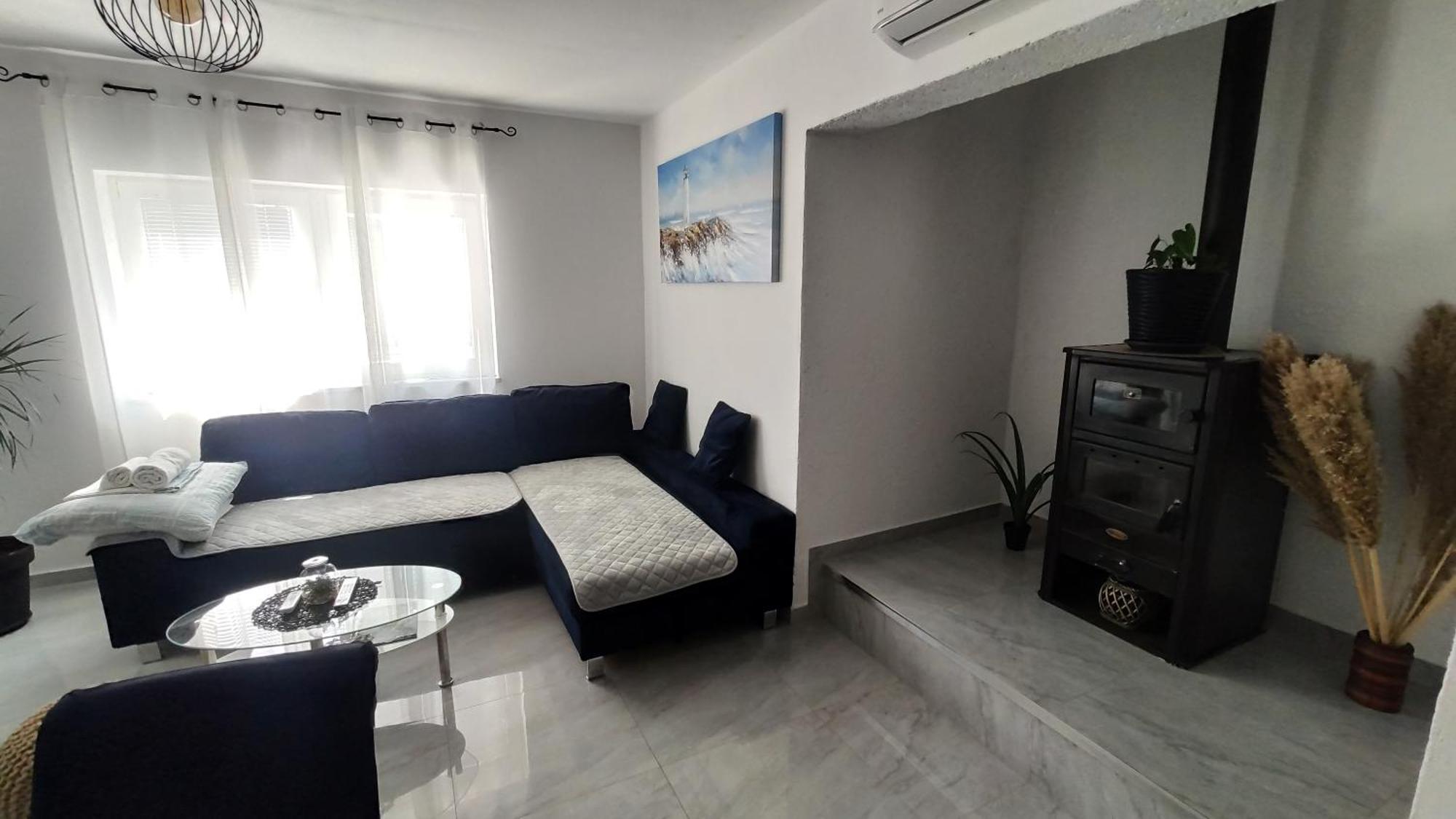 Stanici Apartments Mikas מראה חיצוני תמונה
